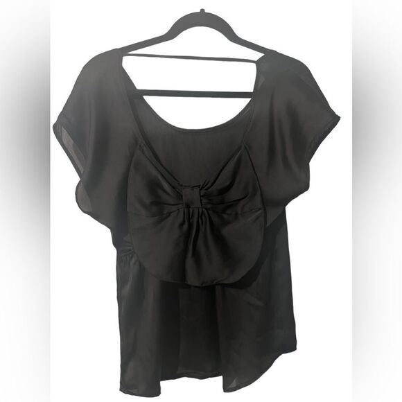 Black blouse with back bow - Picture 1 of 4
